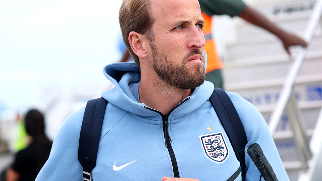 England Land in New York With Panama Set to Test Their Patience