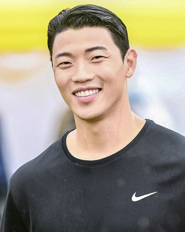 Hwang Heechan