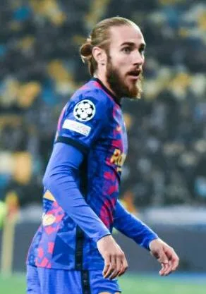Óscar Mingueza