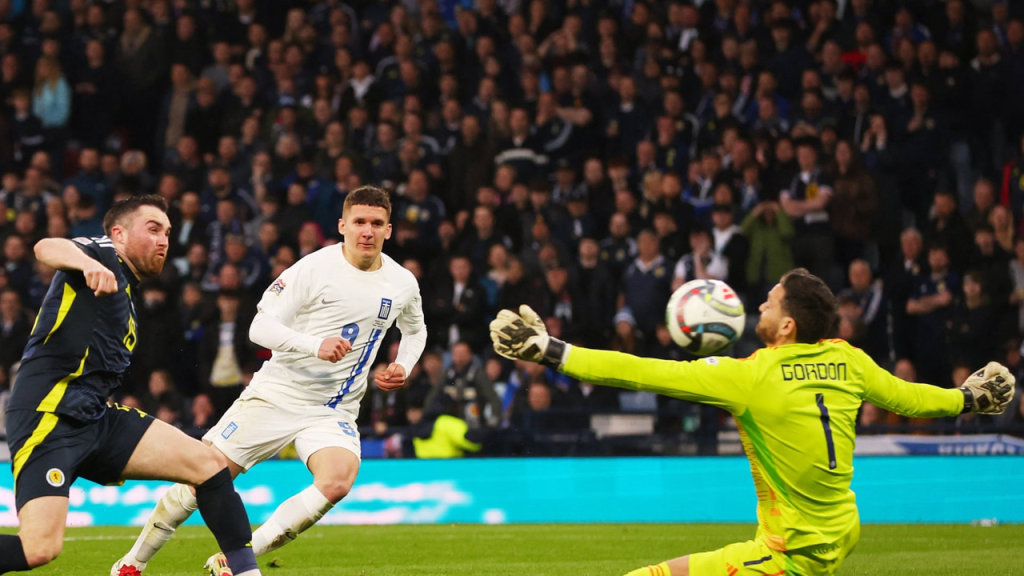 Arsenal reach a verbal agreement worth up to 40 million euros for Christos Tzolis