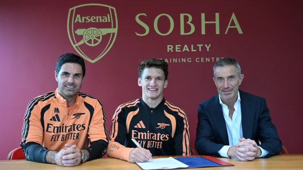 Arsenal sign Christos Tzolis from Club Brugge