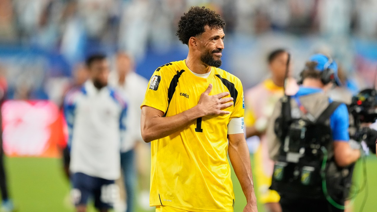 Vozinha agrees a Colo-Colo move before medical checks in Chile