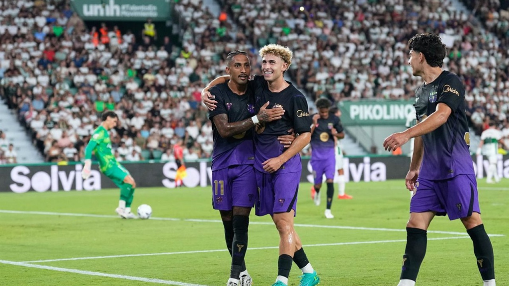 Barcelona scored five unanswered goals in a dominant win over Elche