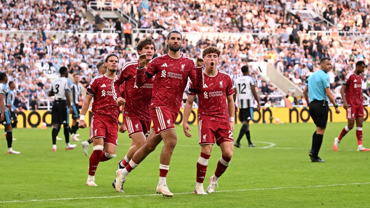 Newcastle and Liverpool finished 2-2 after two late goals