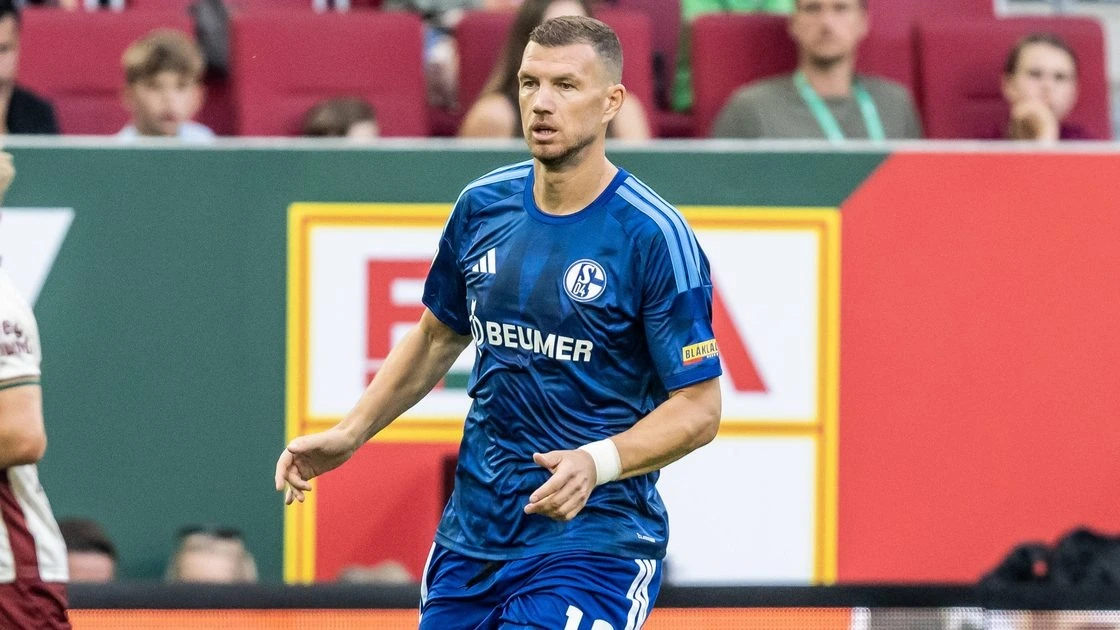 Edin Dzeko returns to the Bundesliga after 5,734 days and enters the age record list