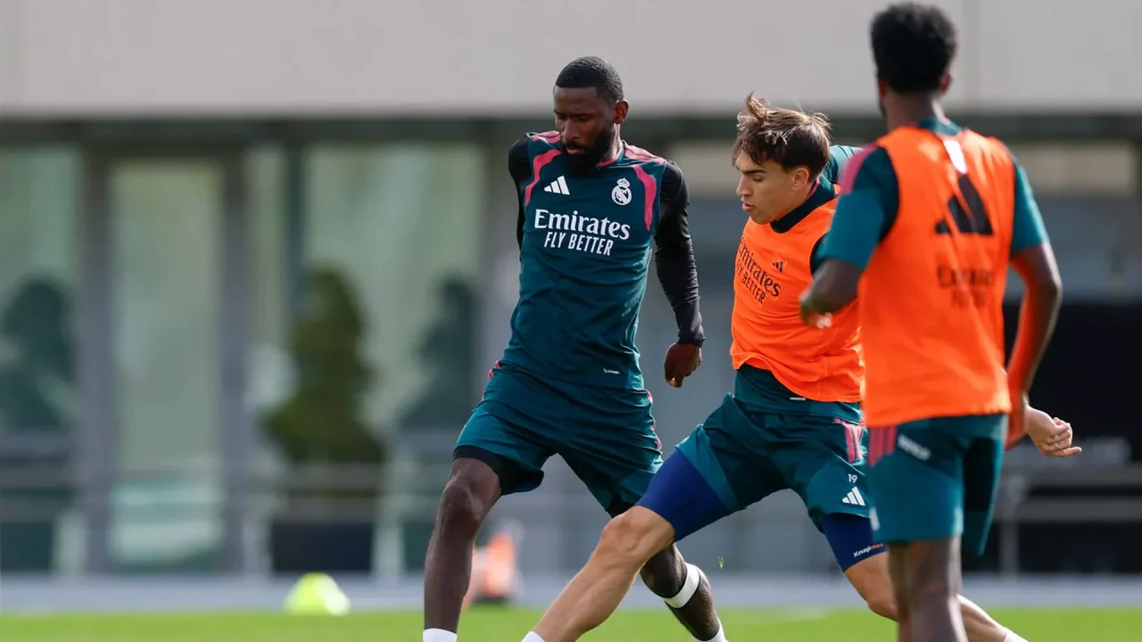 Real Madrid begin preparing for the derby with recovery and defensive pressing work