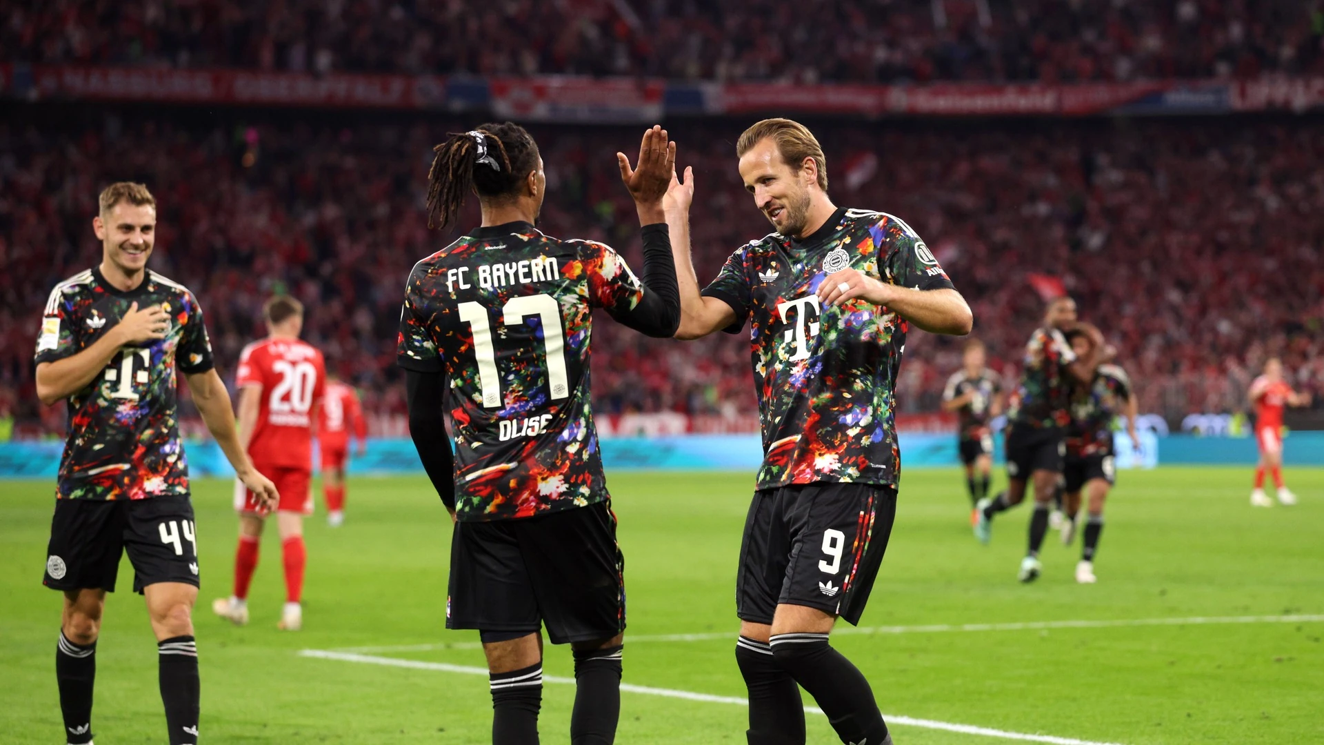 Bayern score seven against Union as Kane reaches 100 Bundesliga goals