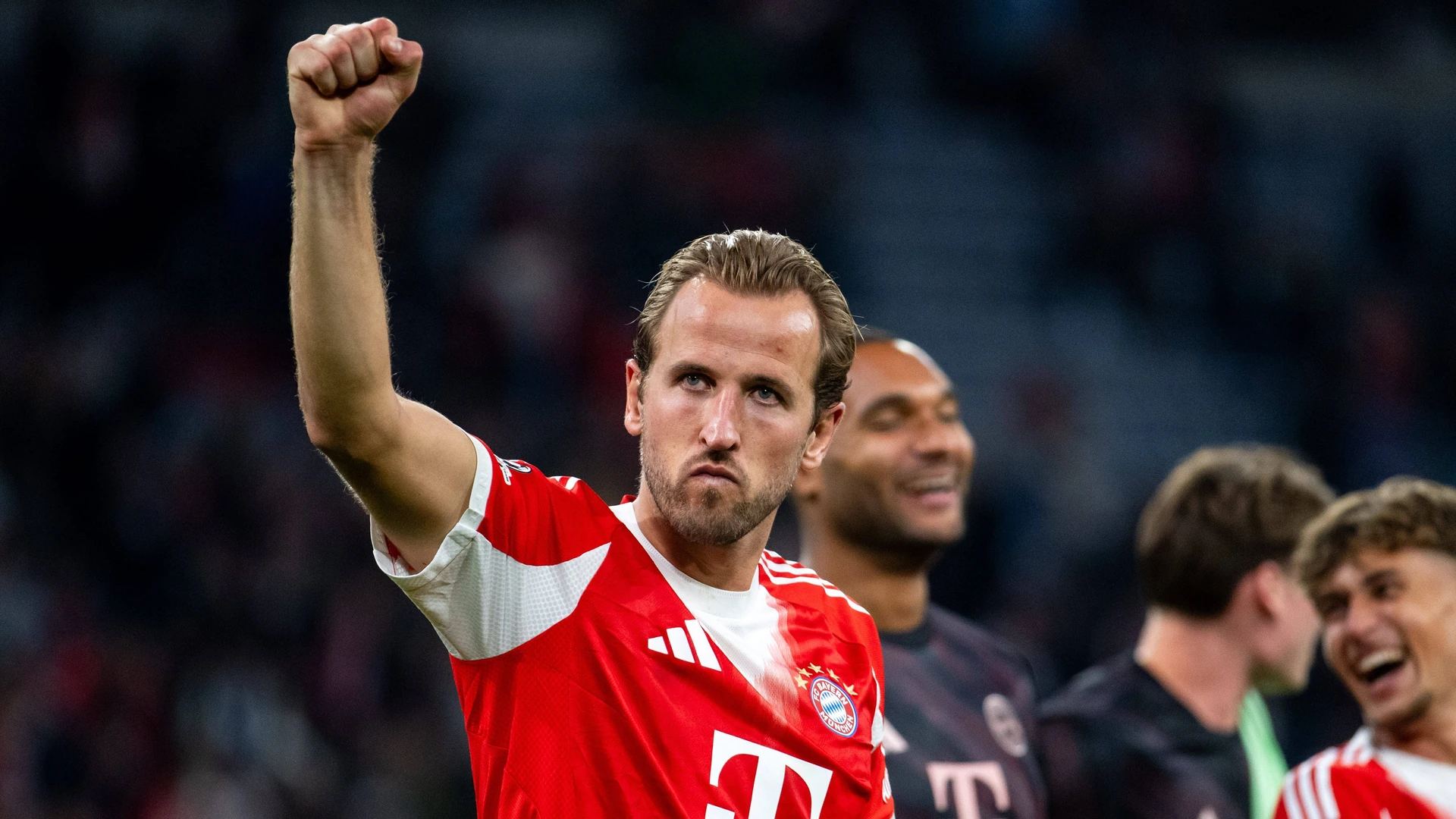 Borussia Dortmund protect a narrow lead to defeat Stuttgart 1-0