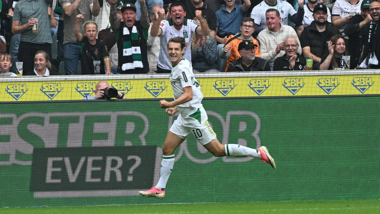 Mainz defeat Borussia Monchengladbach 4-3 after resisting a late comeback