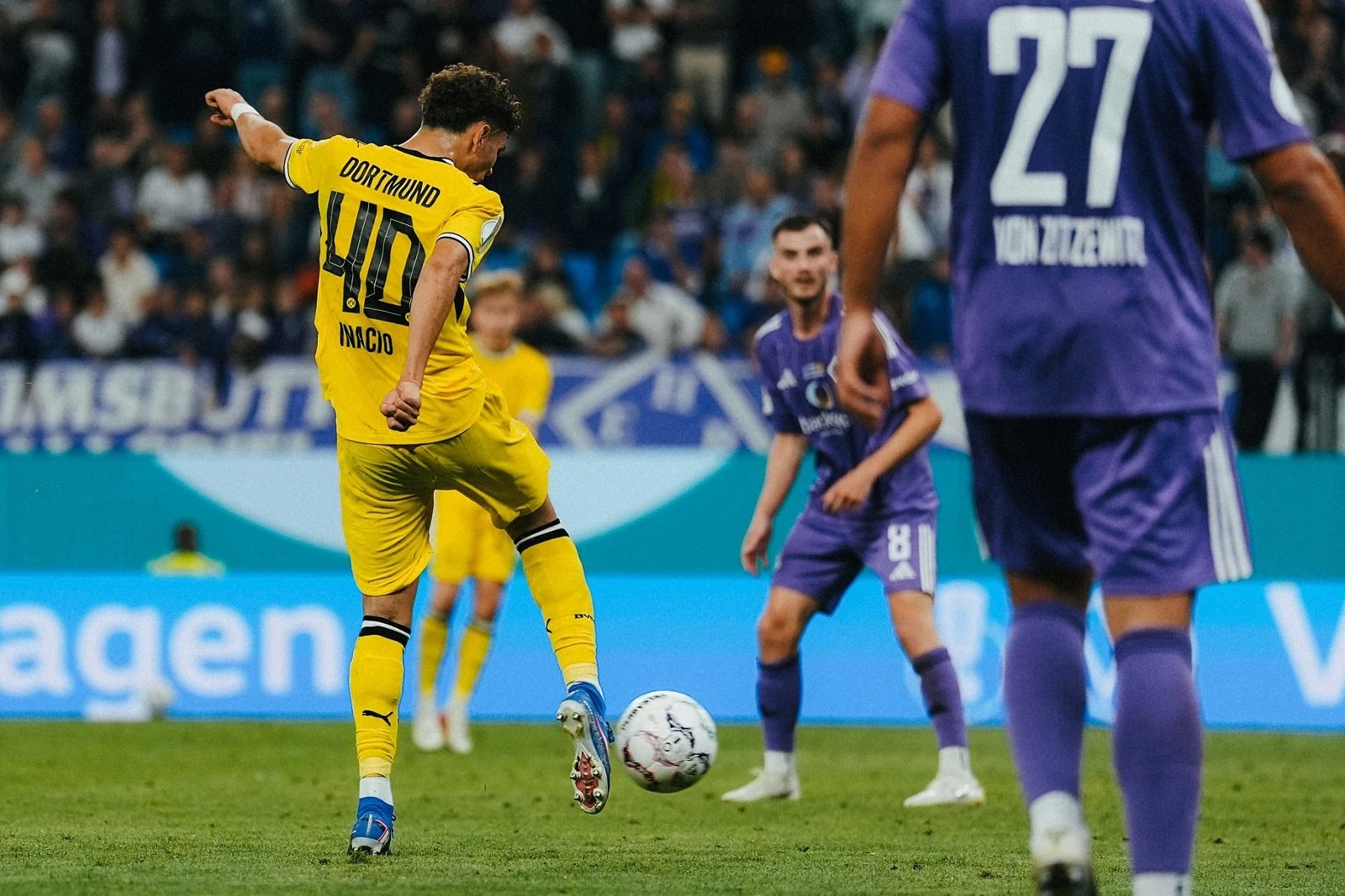 Supporting image for Samuele Inácio turns Dortmund's patient cup start into a five-goal victory
